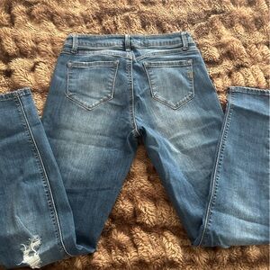 1822 Denim Classic Blue Jeans